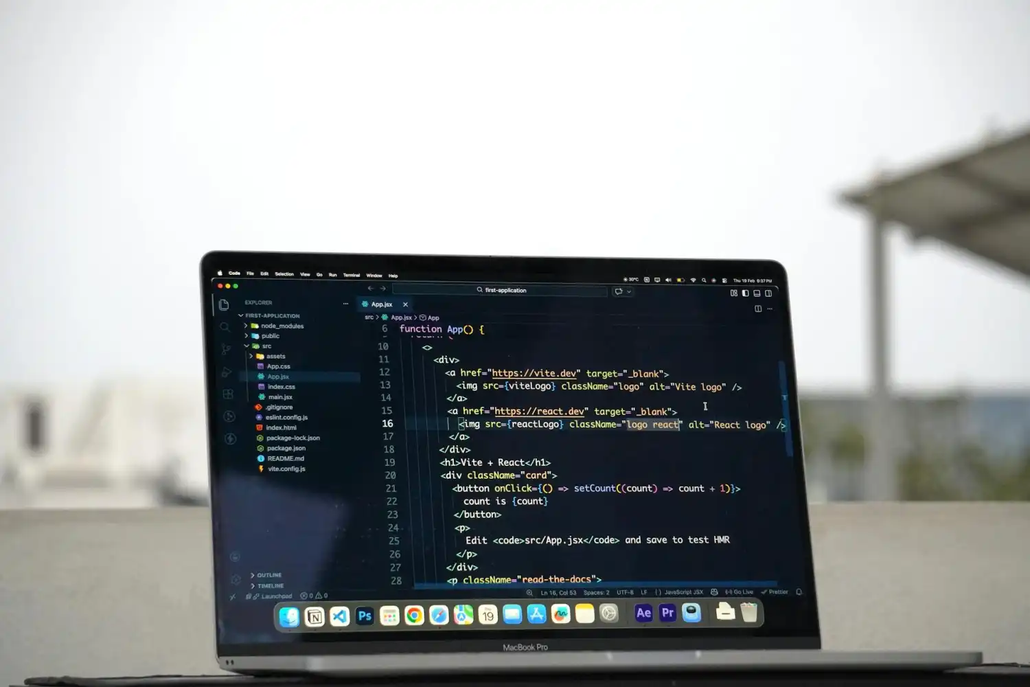 Сравнение между SaaS и open-source решения